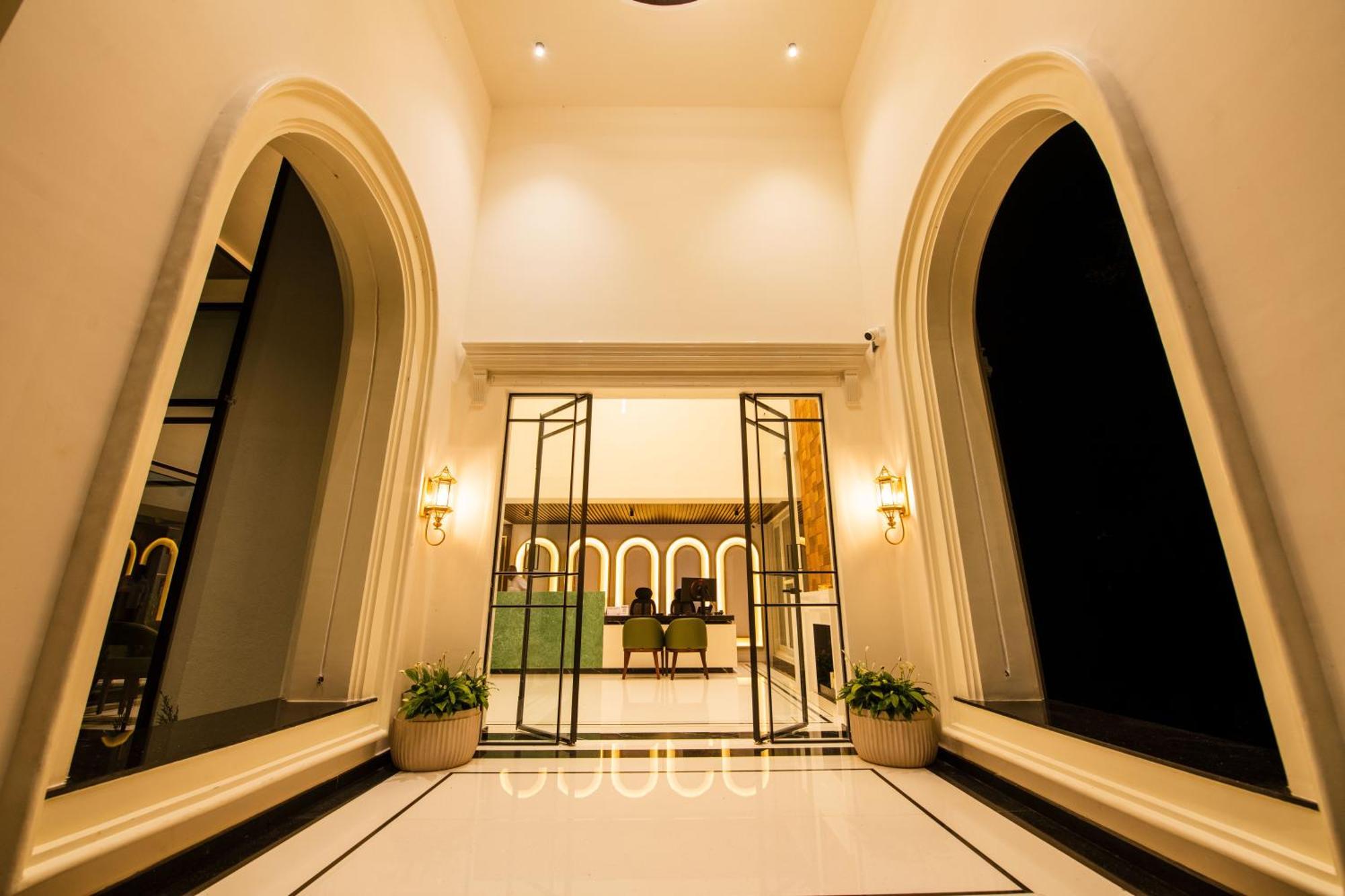 Hotel Mysore Radiance Zewnętrze zdjęcie