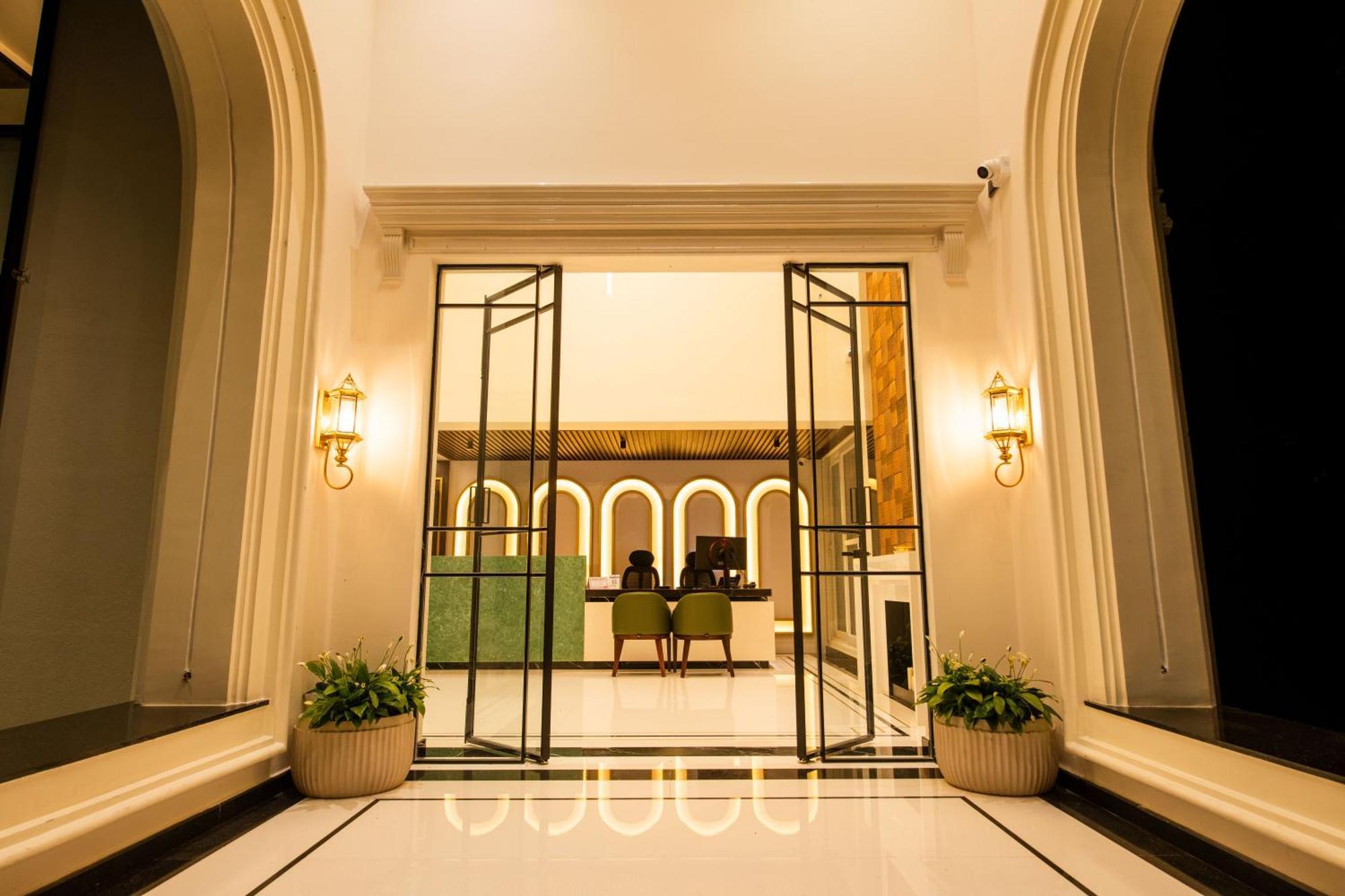 Hotel Mysore Radiance Zewnętrze zdjęcie