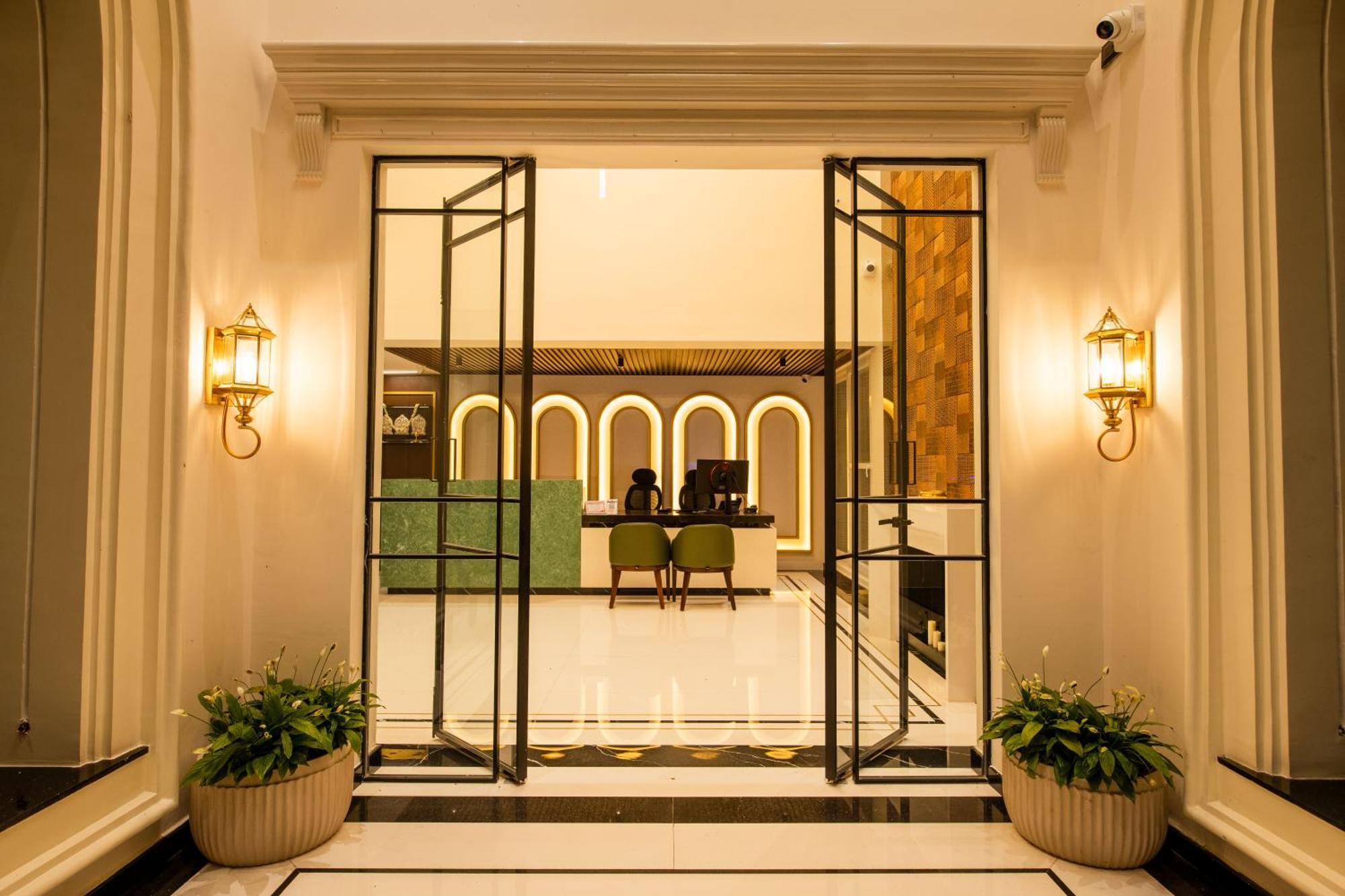 Hotel Mysore Radiance Zewnętrze zdjęcie