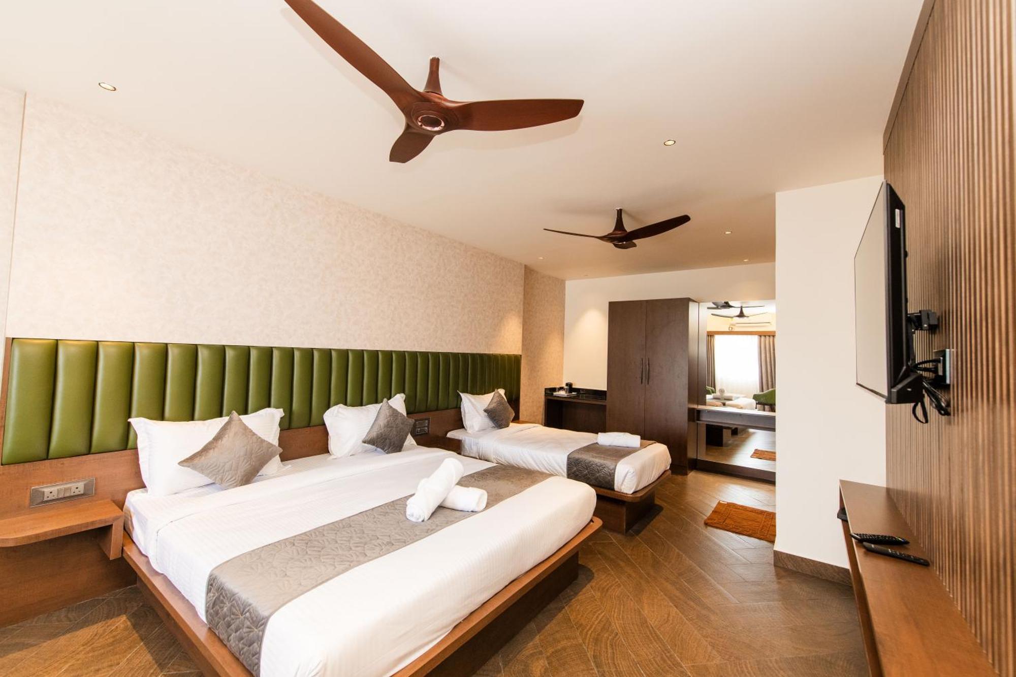 Hotel Mysore Radiance Zewnętrze zdjęcie