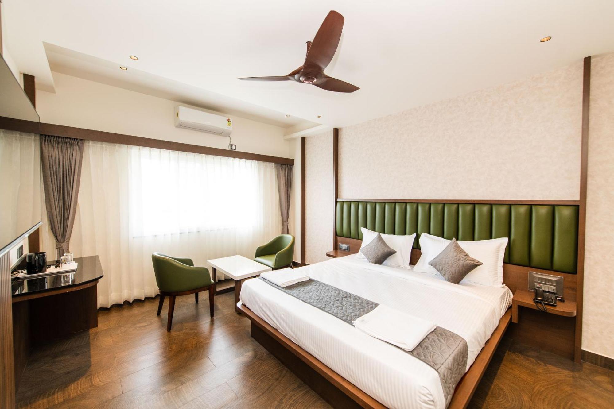 Hotel Mysore Radiance Zewnętrze zdjęcie