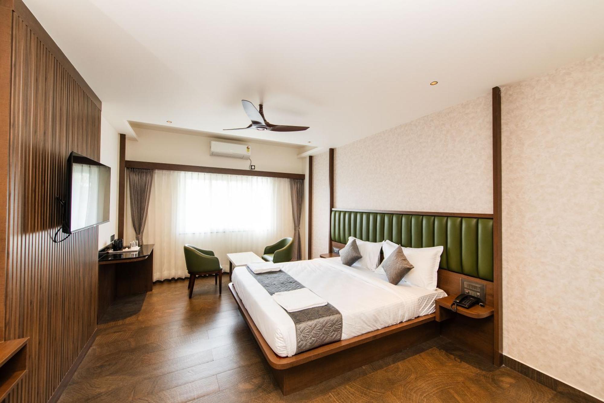 Hotel Mysore Radiance Zewnętrze zdjęcie