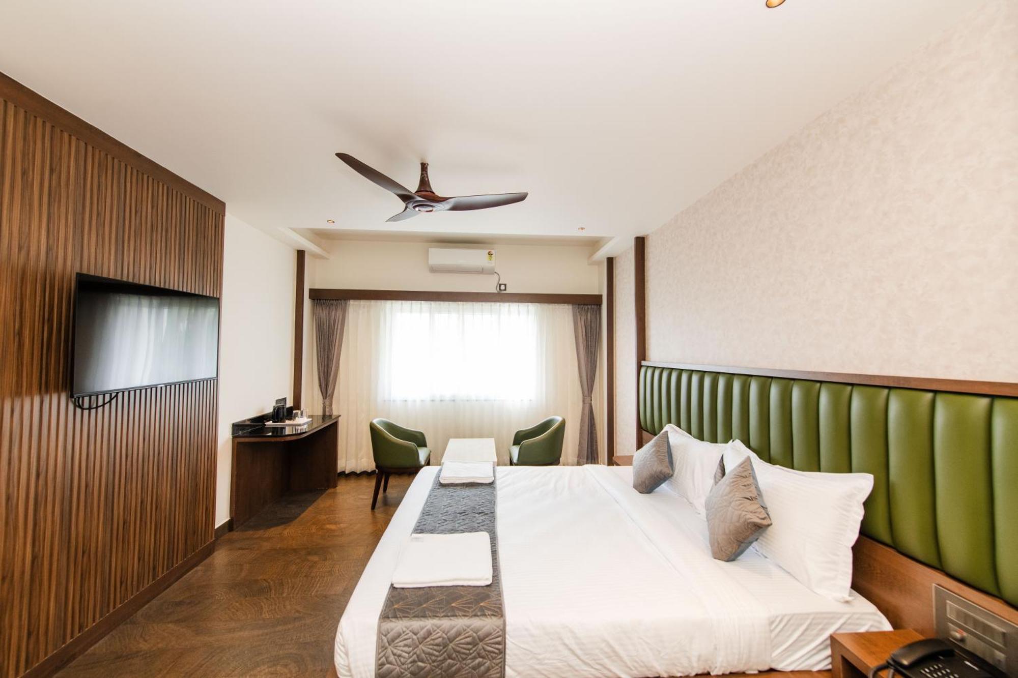 Hotel Mysore Radiance Zewnętrze zdjęcie